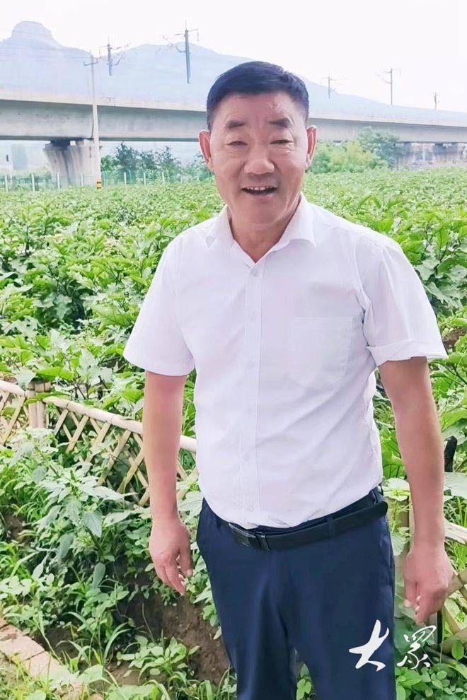 小村种植产业“上新”！村民集体实现双增收(图2)
