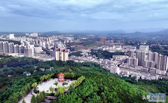 陕西洛南：美若仙境的秦岭生态小城(图3)