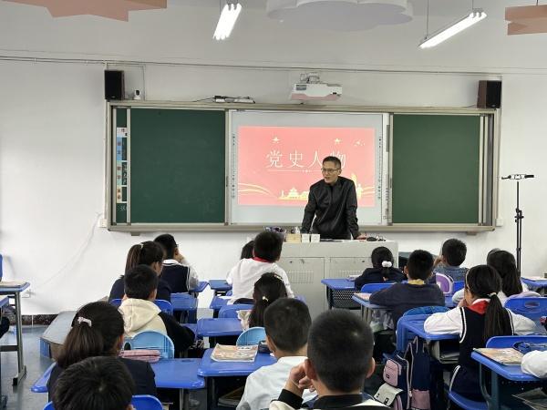 小学四年级多彩课堂“童”样精彩(图10)