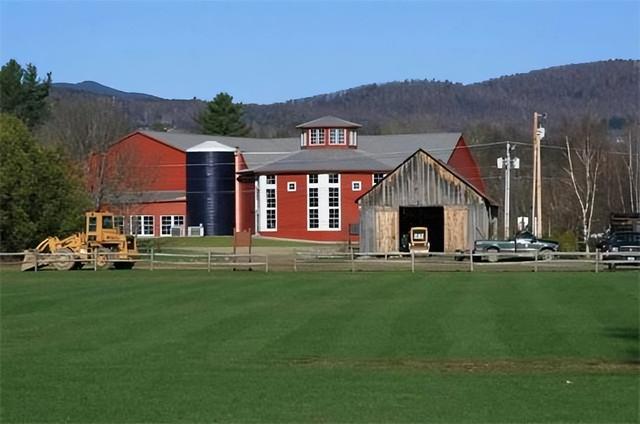 中国与美国的差距有多大？看看美国的农村总算明白了！(图4)