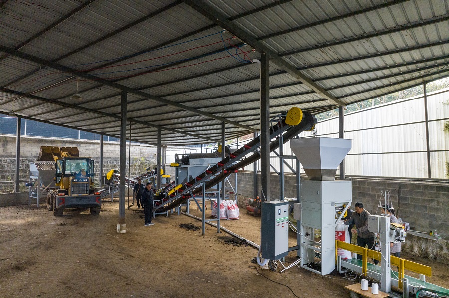 热土新风有机肥加工线编织致富梦_新华网(图1)