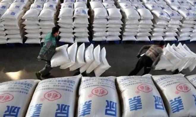 2024年中印化肥产量差距断崖：印度年产4520万吨中国是多少呢？(图2)