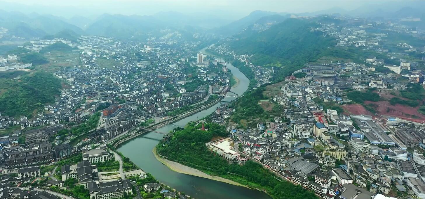 贵州仁怀：从“酒都”到县域经济典范的跃迁之路(图3)