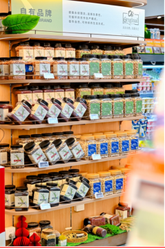 供应链差异化突围:Ol精品超市的高端业态进阶之路(图7)