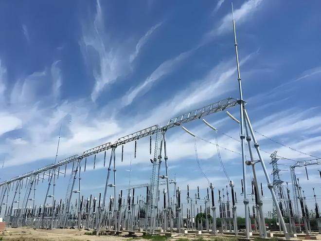 相当于20个三峡大坝外媒已经发现中国悄悄在沙漠里干了件大事(图11)