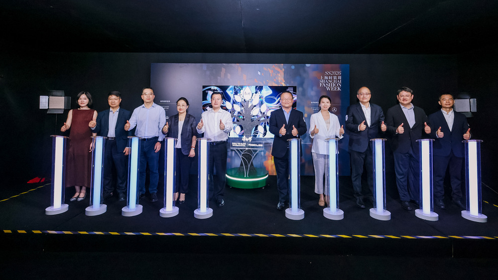 将食品包装变为潮流时装康师傅于上海时装周完成碳中和大秀(图7)