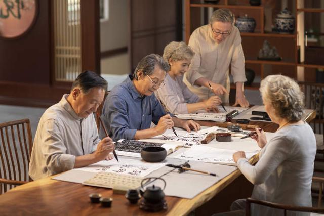 百联构建“银发生态”全景图“繁花里”重新定义“无龄生活”新内涵(图6)