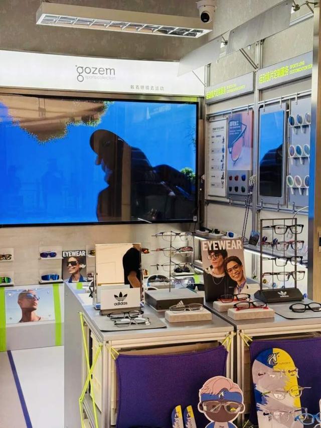 百联构建“银发生态”全景图“繁花里”重新定义“无龄生活”新内涵(图17)