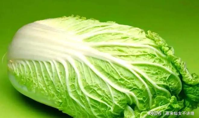 甲流去世的人不断增多！再三提醒：少吃白菜多喝3汤润肺降火(图1)