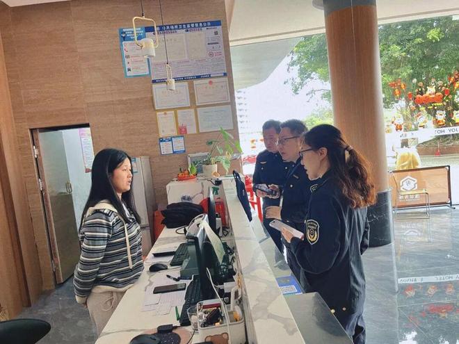 从“安全底线”到“品质高线”系列活动筑牢民生消费防线(图2)