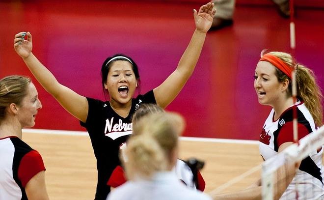 祖籍广东却是美国女排国手26岁获奥运金牌30岁事业家庭双丰收(图6)