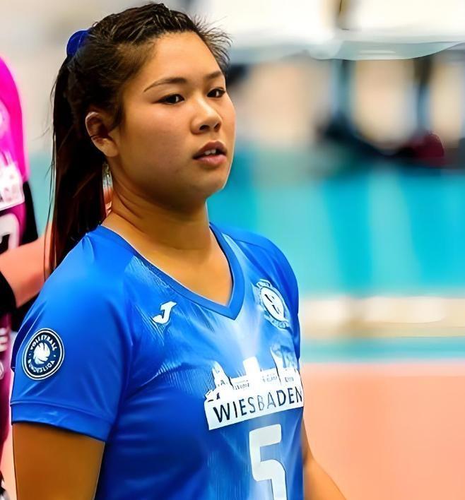 祖籍广东却是美国女排国手26岁获奥运金牌30岁事业家庭双丰收(图8)