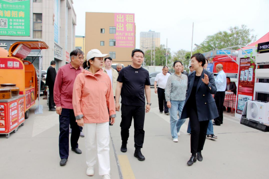 河南鹤壁餐饮协会调研南阳（春季）食材展及王府饭店(图1)