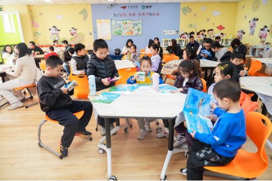 蒙牛发布可持续发展报告：GREEN战略引领ESG价值跃升(图2)